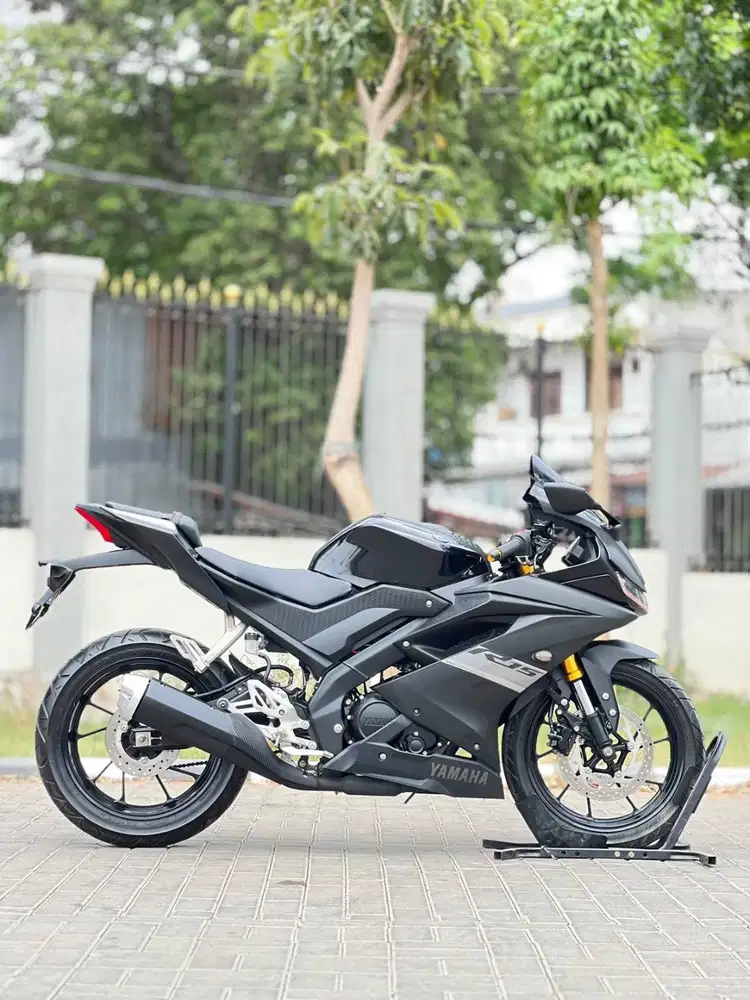 YAMAHA YZF R15 V3 2021 HITAM KM 10K SIAP GASPOL