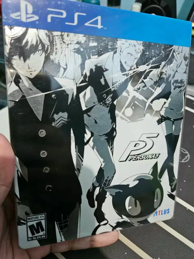 Persona 5 Steelcase PS4