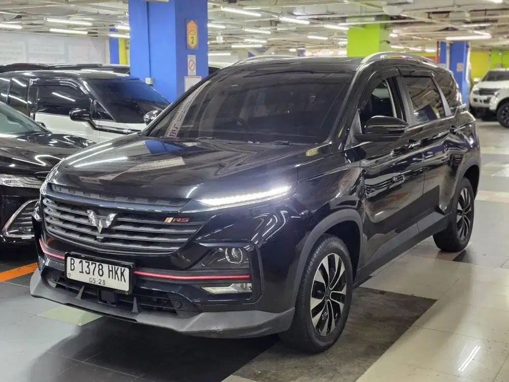 Wuling Almaz RS Pro 2022 hitam km20rban