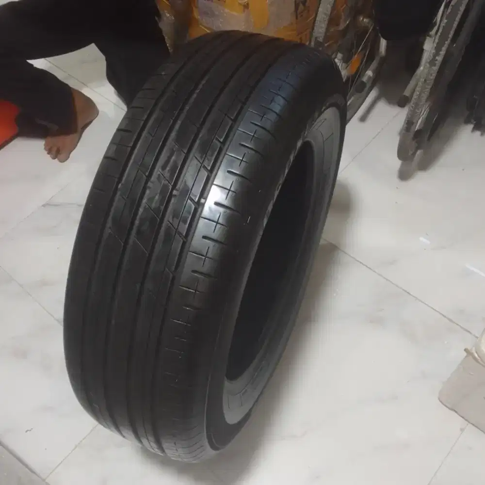 JUAL 4 BAN MOBIL ALPHARD