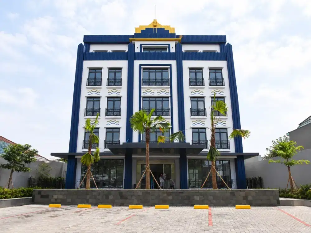 Gedung Komersial 5 lantai di Lebak Bulus Jakarta Selatan