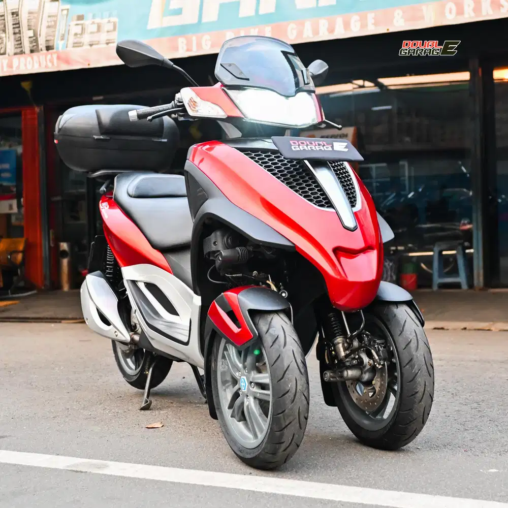 PIAGGIO MP3 YOURBAN 125cc MERAH 2012  LOW KM
