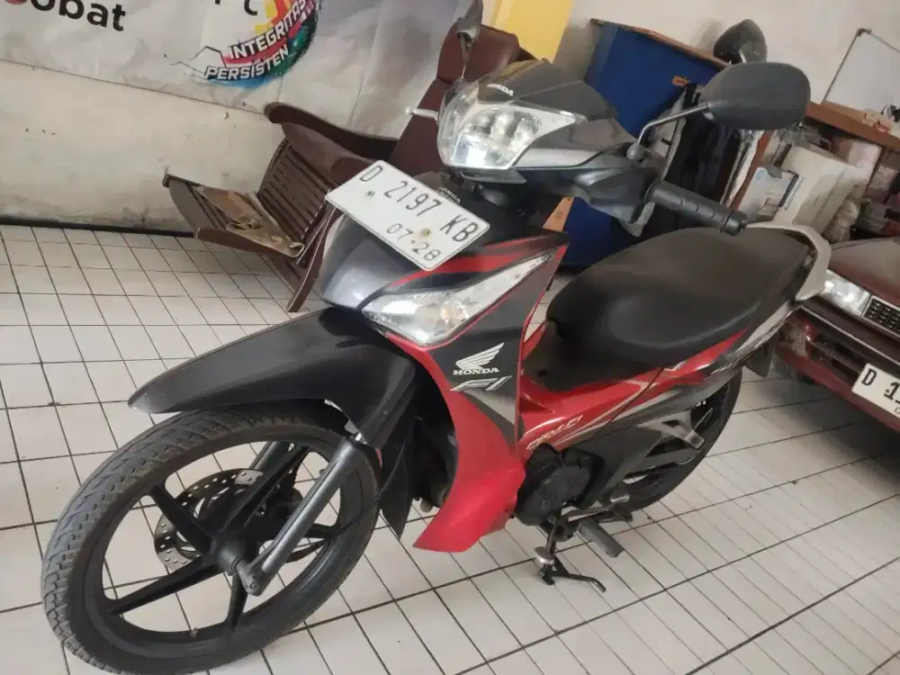 Honda Supra X 125 FI Helm-In 2013MULUS (KODYA, Pajak sd Jun 27)