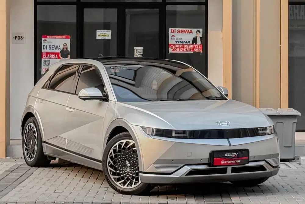 Hyundai Ioniq 5 Signature Long Range Listrik EV Panoramic AT 2023 Abu