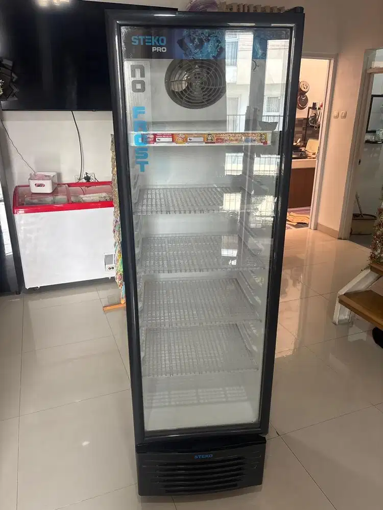 Dijual cepat showcase steko LG 300 5 rak ori