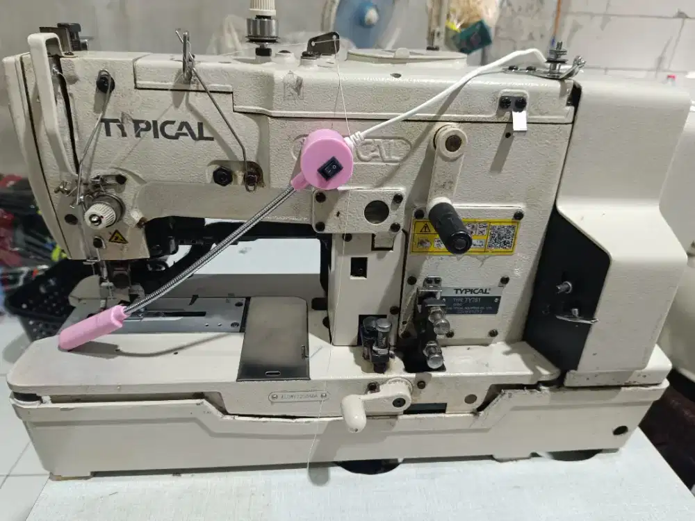 DIJUAL MESIN NASKAT/LUBANG KANCING TYPICAL