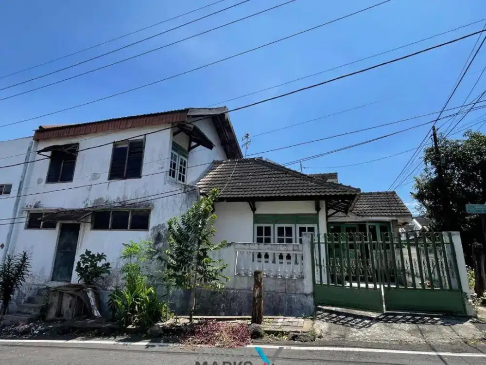 Dijual Rumah Hook Selangkah ke Pusat Kota di Tidar Malang
