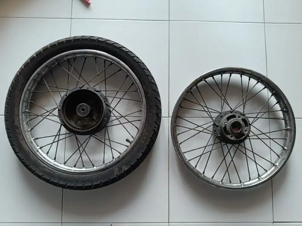 DIJUAL VELG BEKAS VEGA