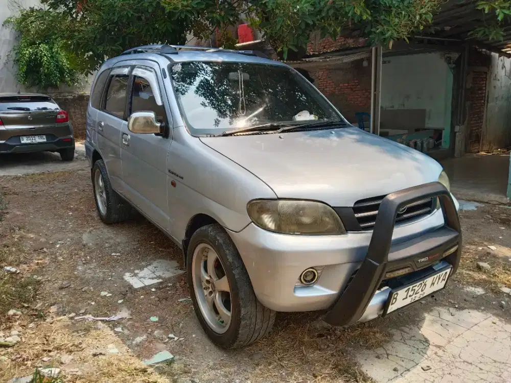 Daihatsu Taruna 2000 Bensin