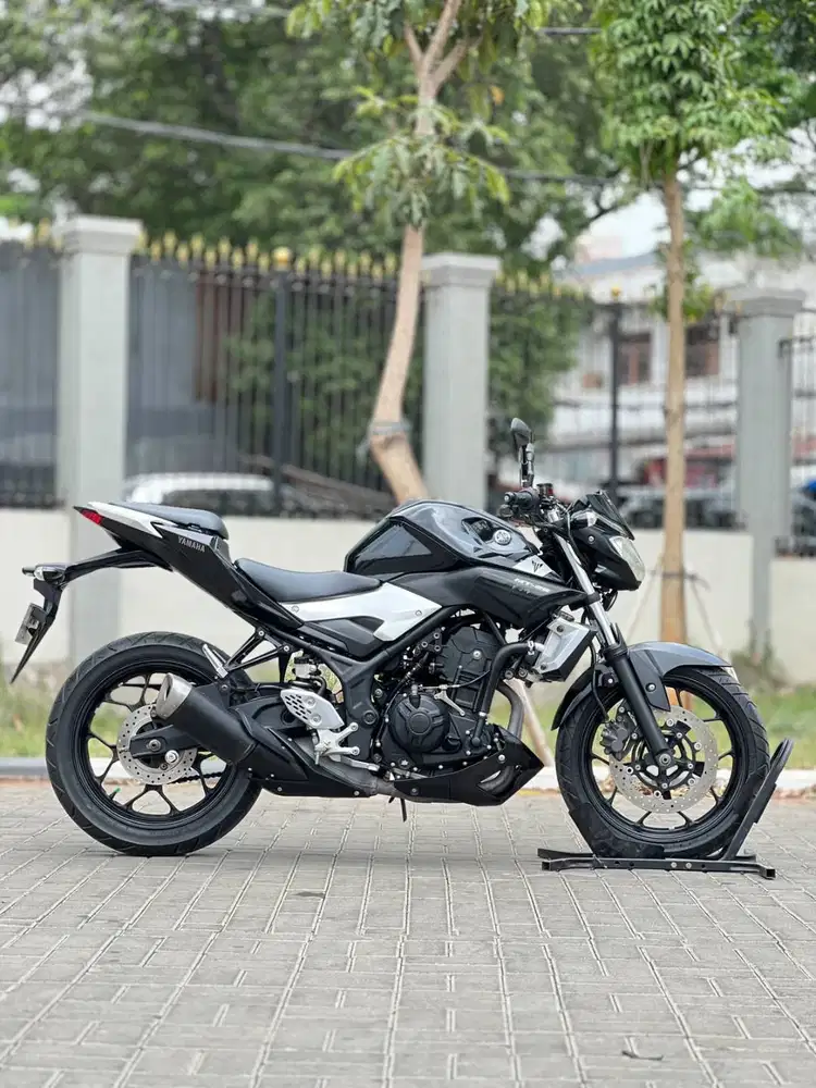 YAMAHA MT25 OLD HITAM 2016 KM 8K PAJAK PANJANG SUPER GRESS