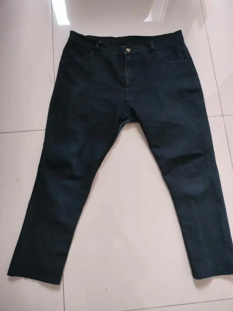 Jeans pria size 34