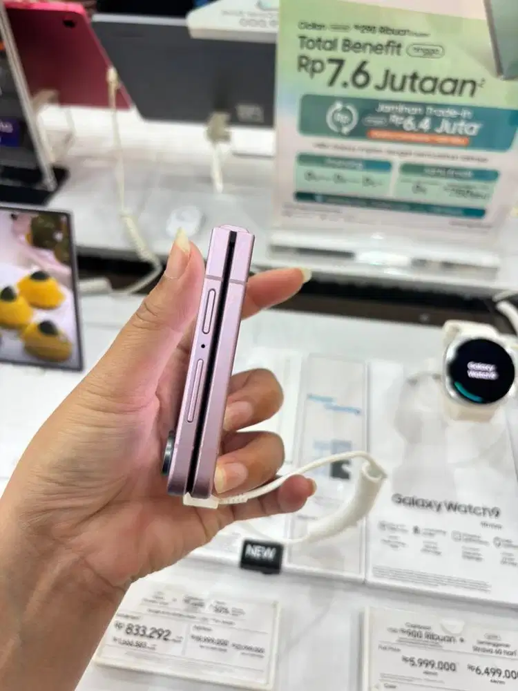 CICILAN GALAXY Z FLIP 8 256 GB PROMO BUNGA 0%