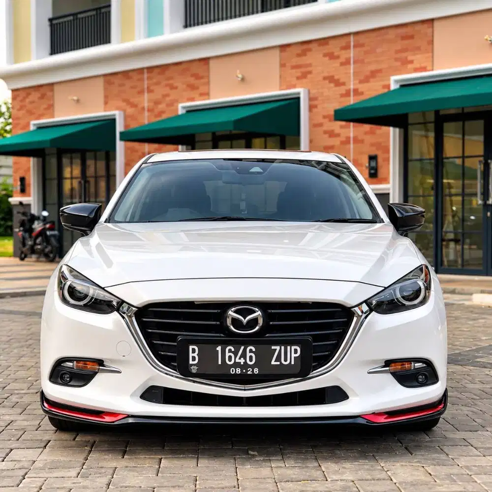 Mazda 3 2.0 SKYACTIV-G (Speed) Hatchback AT 2018 - Tdp 20 juta