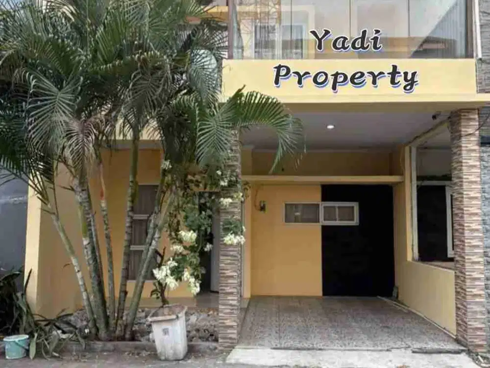 Di Jual Rumah 2 Lantai di Perumahan Green Village, Perwira, Bekasi Utara.