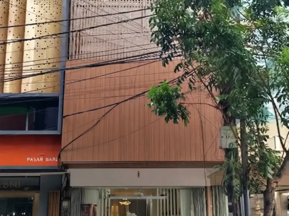 Ruko GANDENG 4 lt ada lift, bagus, siap pakai di pusat niaga Pintu Air Raya, Pasar Baru