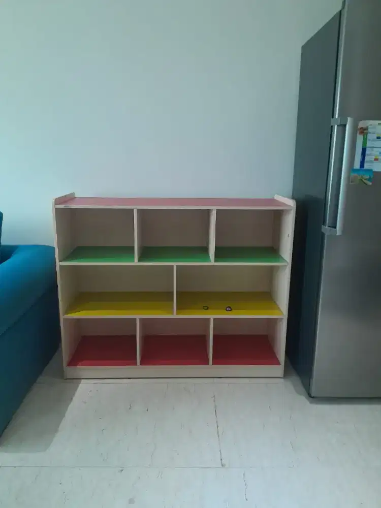 Rak Buku Informa 3 tingkat