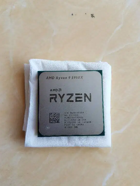 Processor AMD AM4 Ryzen 9 5950X 32 cpu speed to 4.9Ghz Zen 3 Vermeer