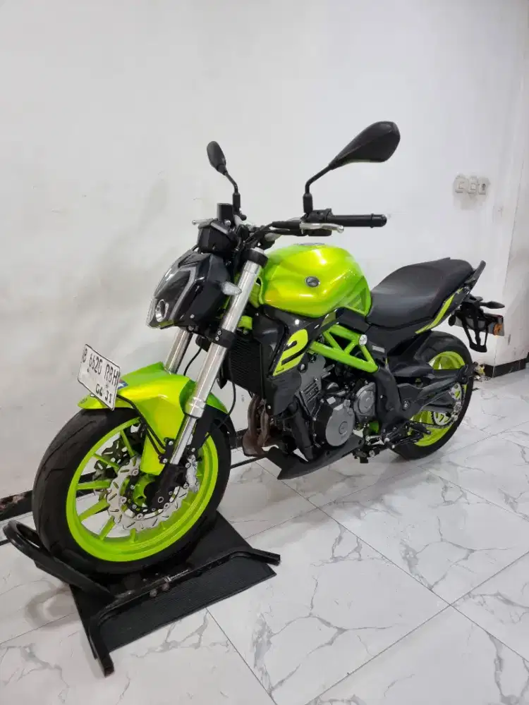 Benelli TNT 249 S 2026 bln 4 Km 600 perak TNT249 TNT250 mt25 Like New