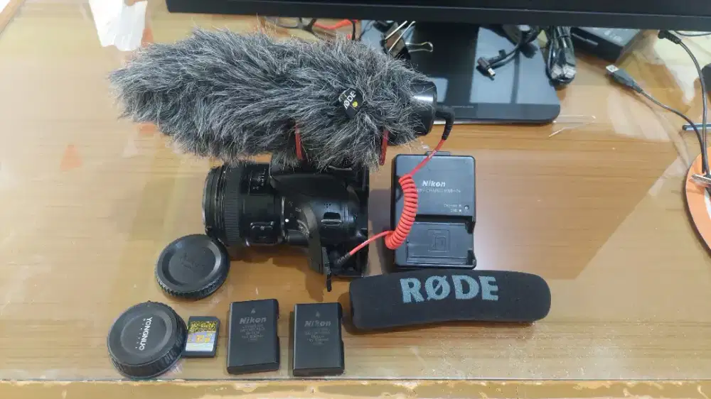 Jual kamera NIKON D5200 Mulus normal jaya