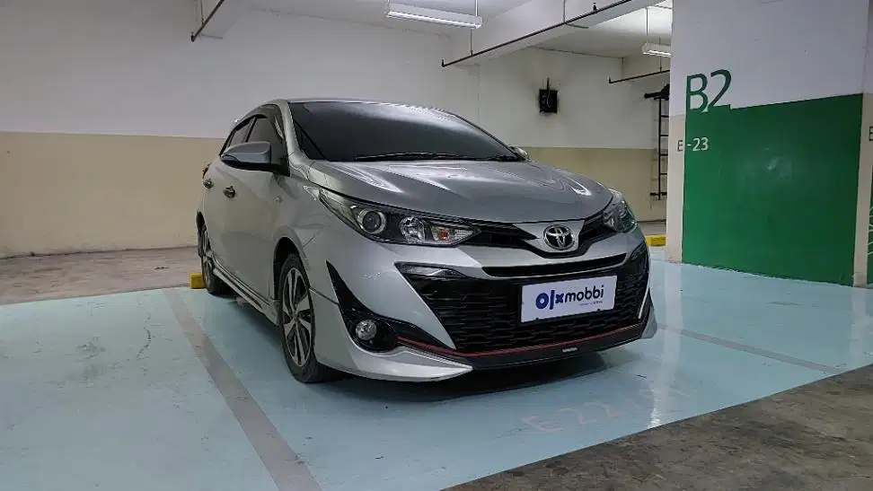DP MURAH Toyota Yaris 1.5 S Bensin-AT 2018 Silver C7JJF