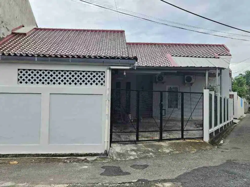 DIJUAL RUMAH – KAVLING DKI PONDOK KELAPA, JAKARTA TIMUR
Posisi Hook Dan Depan Taman