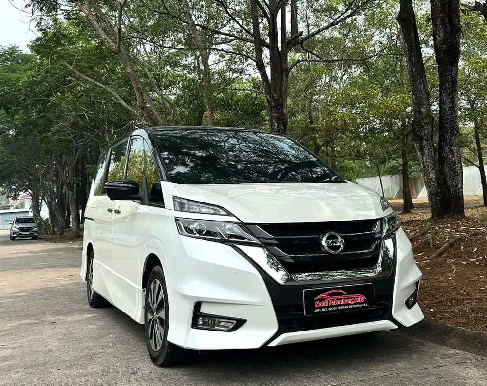 Nissan Serena HWS matic 2019 km rendah full orisinil mulus terawat