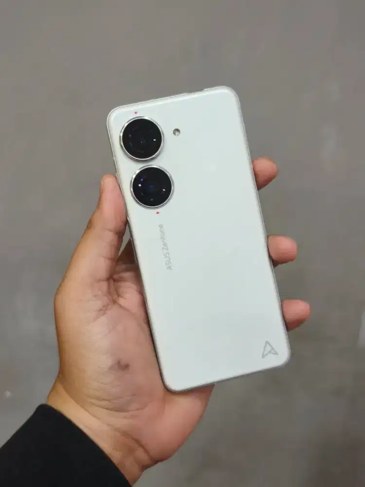 Asus Zenfone 10 Ram 8/128Gb Likenew Mulus Full Ori Resmi