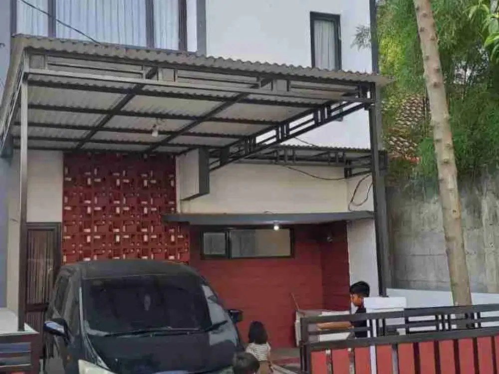 Disewakan Rumah Bagus FULL FURNISHED Di Arcamanik Bandung