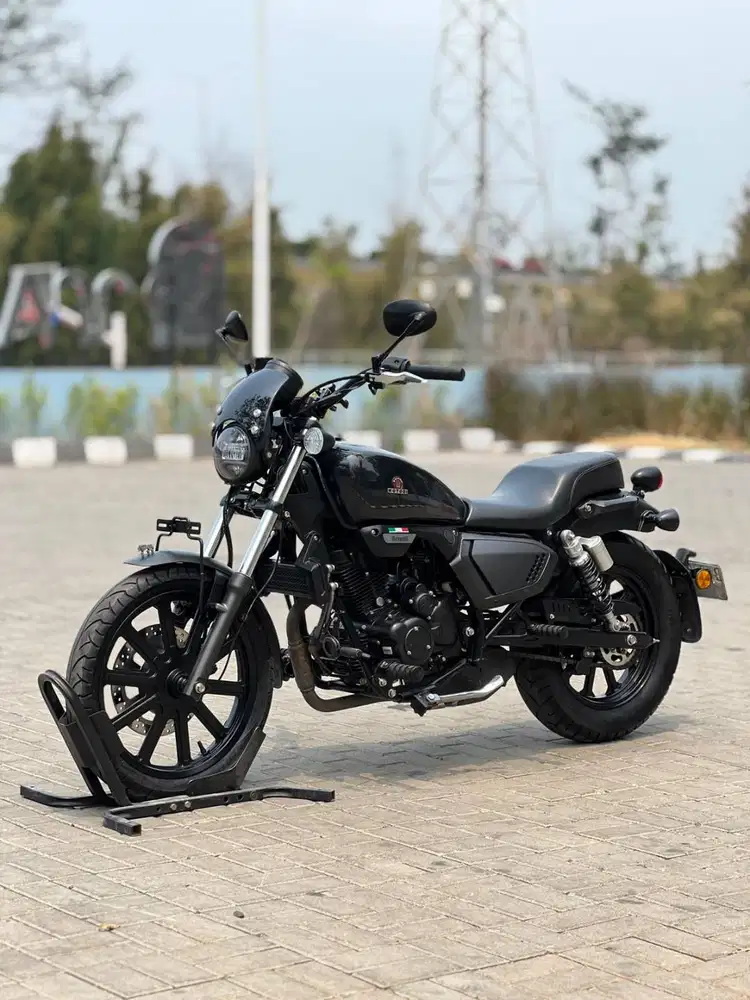BENELLI MOTOBI EVO 200 2024 BLACK KM 4K PAJAK PANJANG KAYAK BARU
