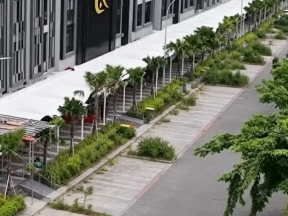 Ruko Beverly Square Pakuwon City, Hadap Timur