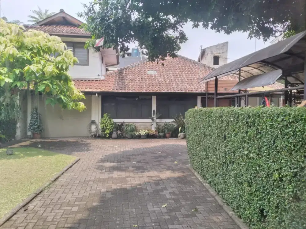 Dijual Rumah Luas Asri di Sayap Sukajadi Cemara Bandung