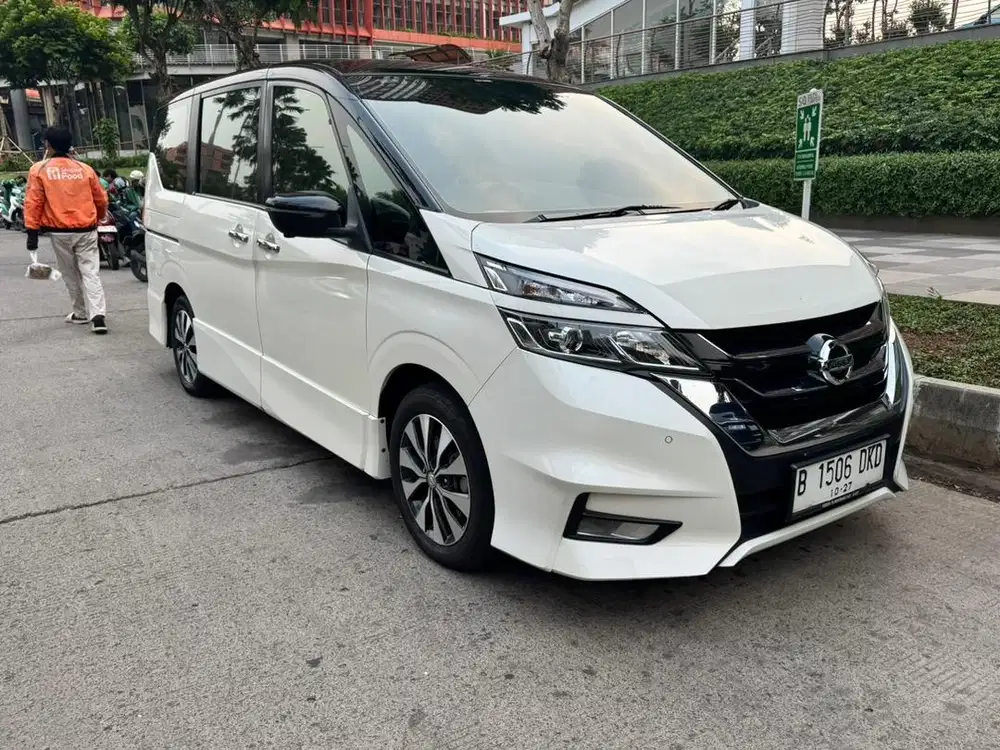 Nissan Serena (2022)