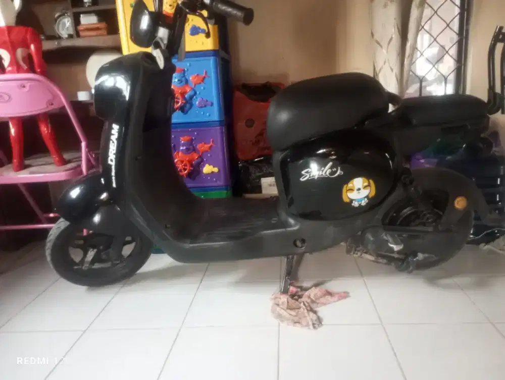 Sepeda listrik merk BMJ