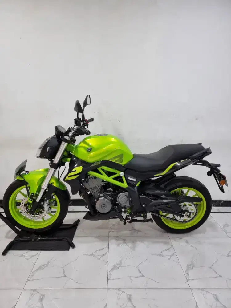 Benelli TNT 249 S 2026 bln 4 Km 600 perak TNT249 TNT250 mt25 Like New