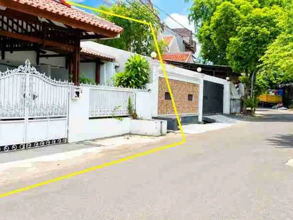 Rumah Di Tebet Timur Dengan Akses Jalan 3 Mobil, Lingkungan Tenang Dan Nyaman, Strategis Dekat Jalan Tebet Raya
