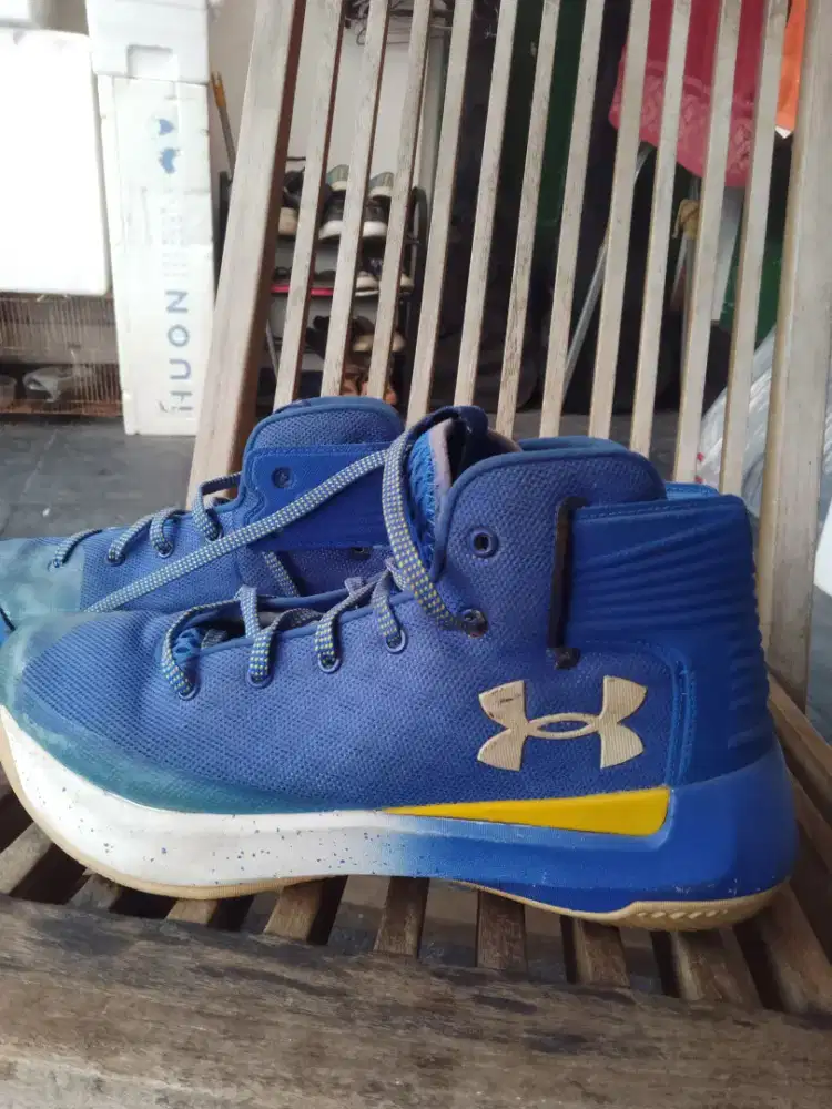 Under Armour type wardell sc original