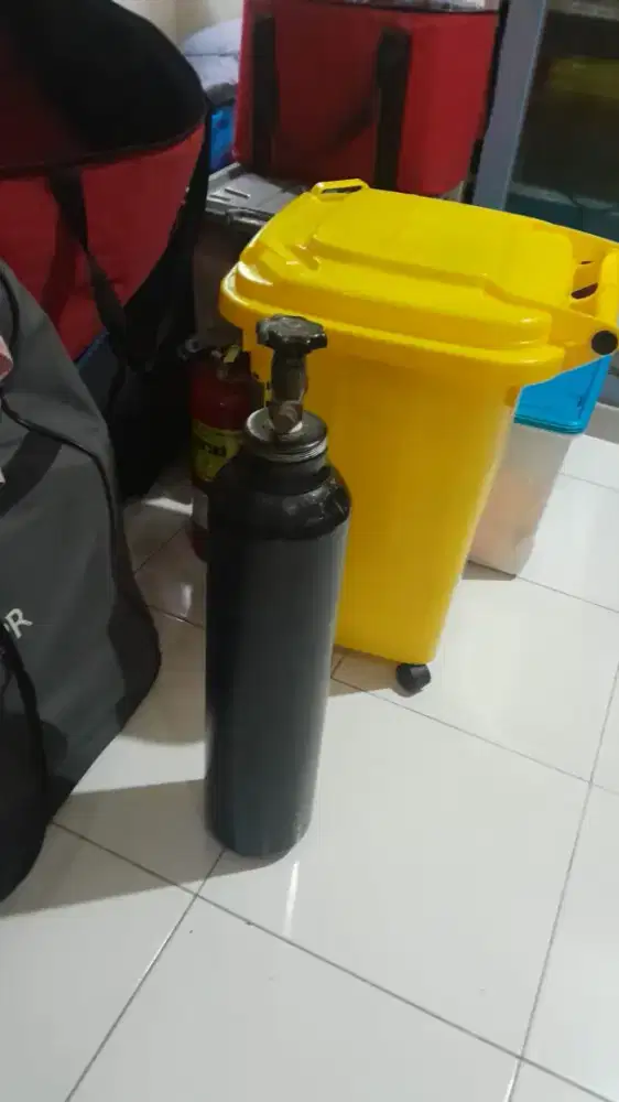 Tabung oksigen ukuran 1m3 / 7liter