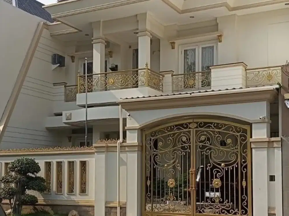 Rumah Galaxy Bumi Permai 2 Lantai, Surabaya Timur