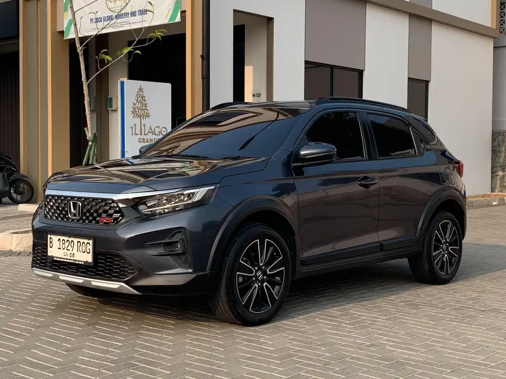 Honda WRV RS AT 2023 Pajak Panjang