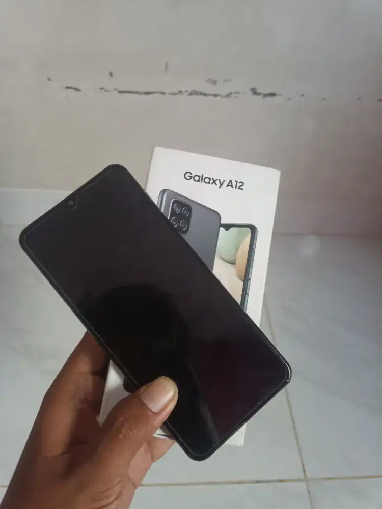 Samsung A12 4/128gb