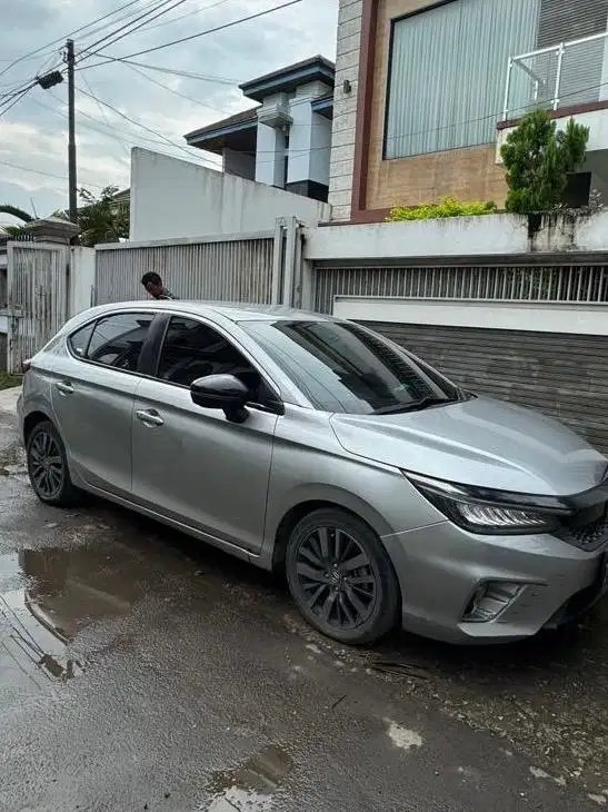 City Hatchback 2022 Silver Matic