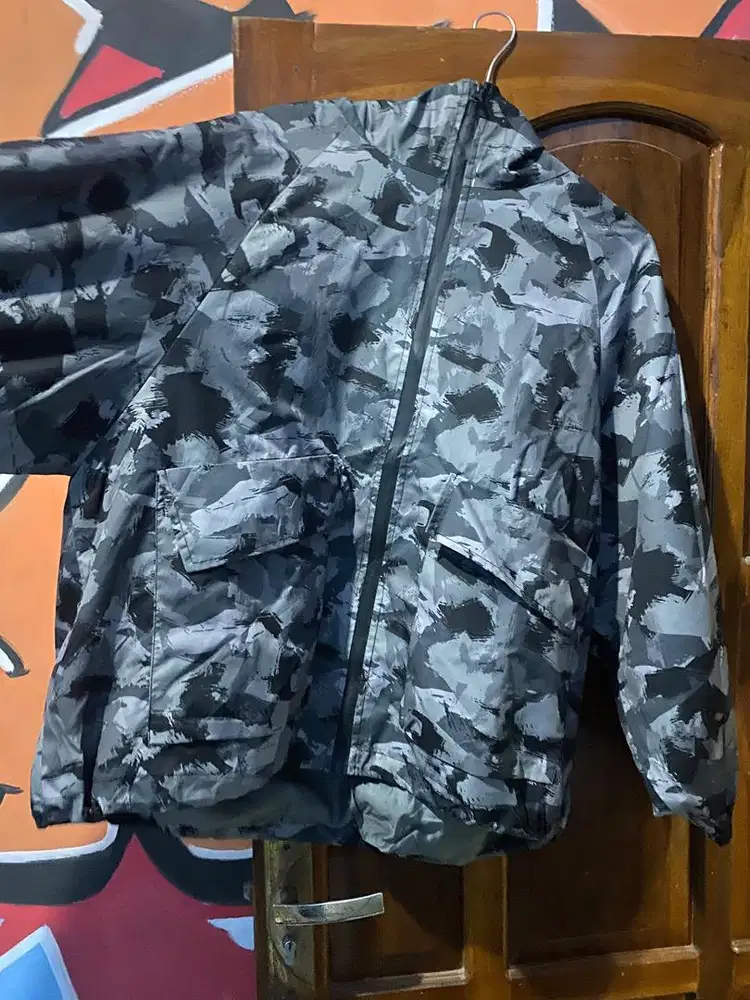 jaket windbreaker