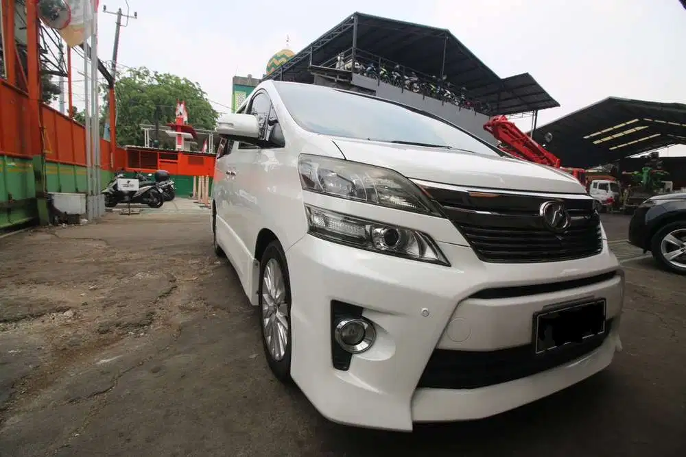 Toyota Alphard 2012 Bensin