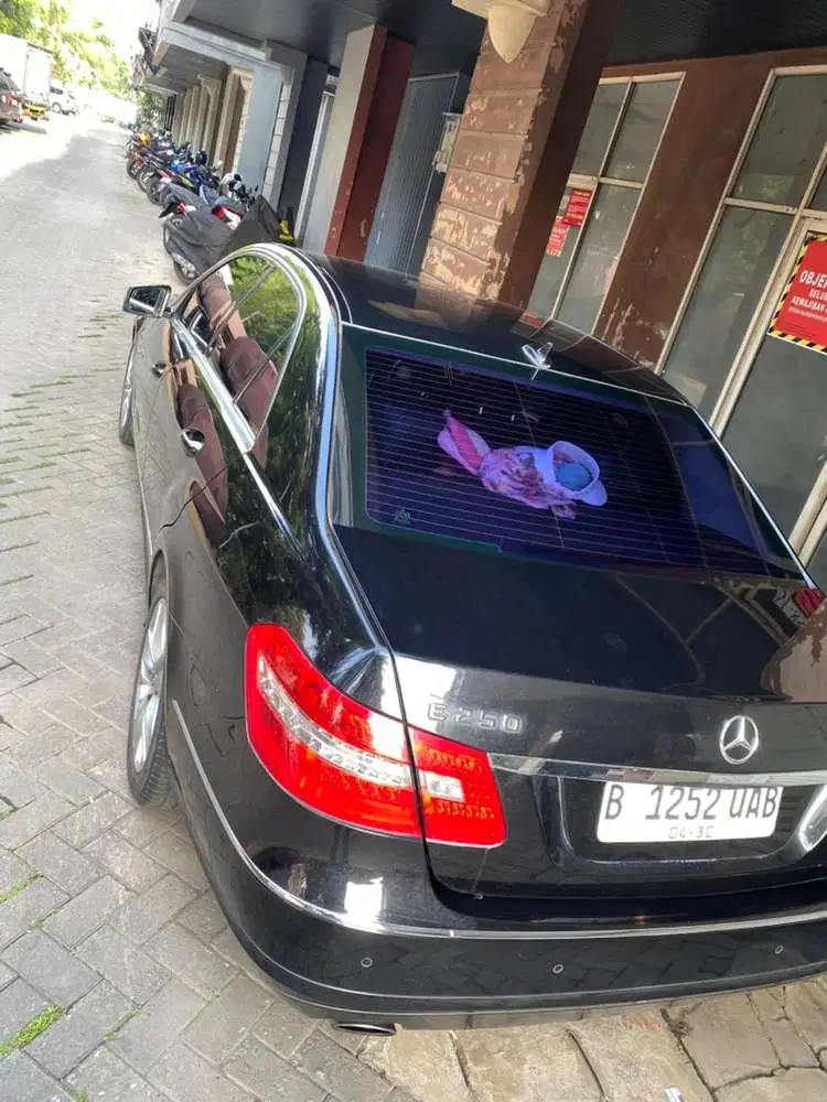 Mercedes-Benz E250 2010 Bensin