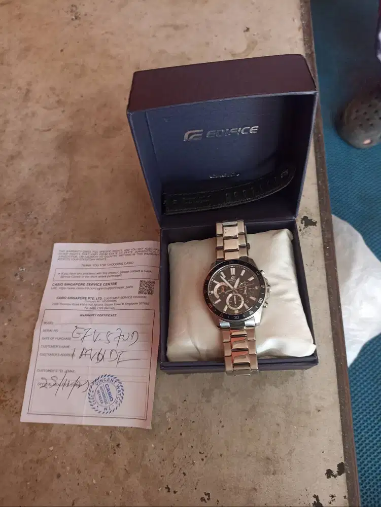 Casio Edifice,EFV-570D-1AV, 5 bulan,EDIFICE Chronograph