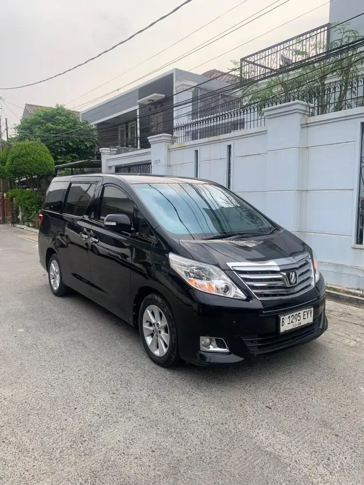 Toyota Alphard 2013 Bensin