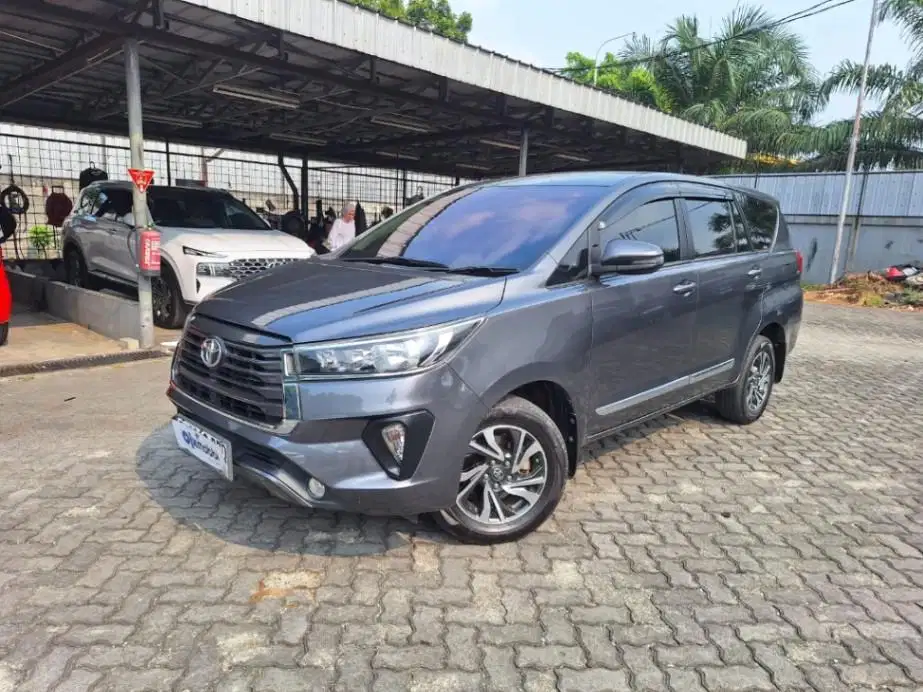 KM Rendah - Toyota Kijang Innova 2.4 G Solar-AT 2021