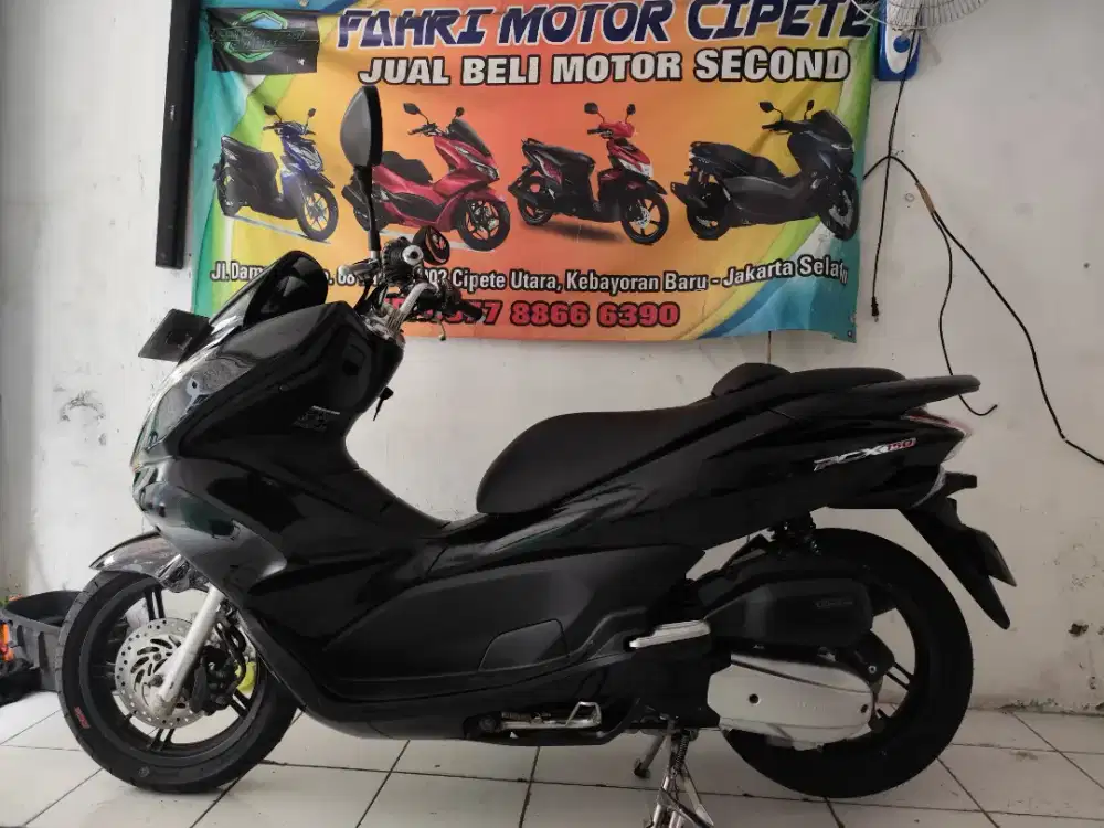 Honda PCX 150 CBU Tahun 2012