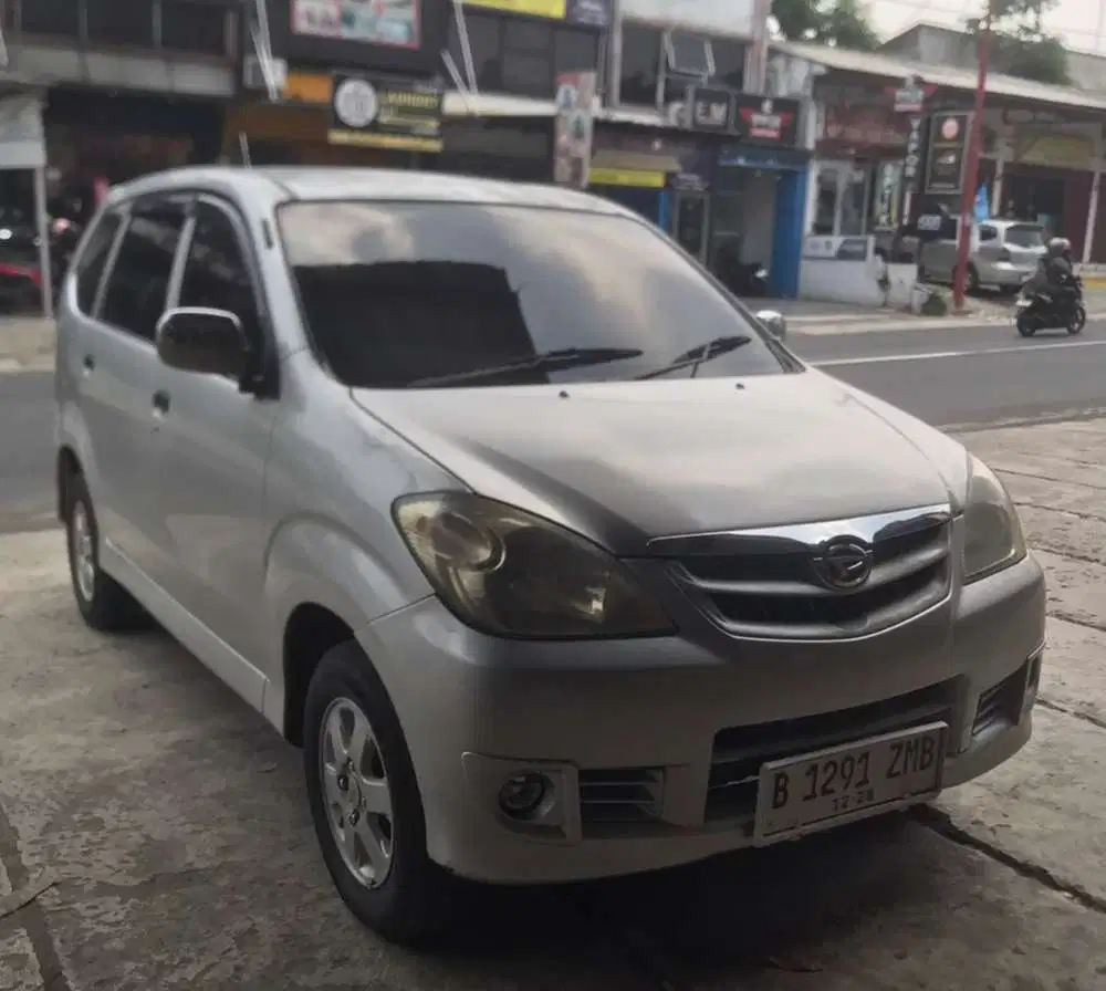 Daihatsu Xenia 2007 Bensin