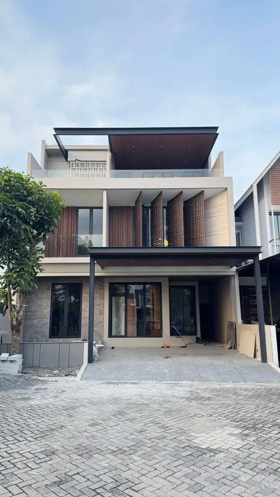 Dijual Rumah Baru Gress Premium Royal Residence Surabaya Barat